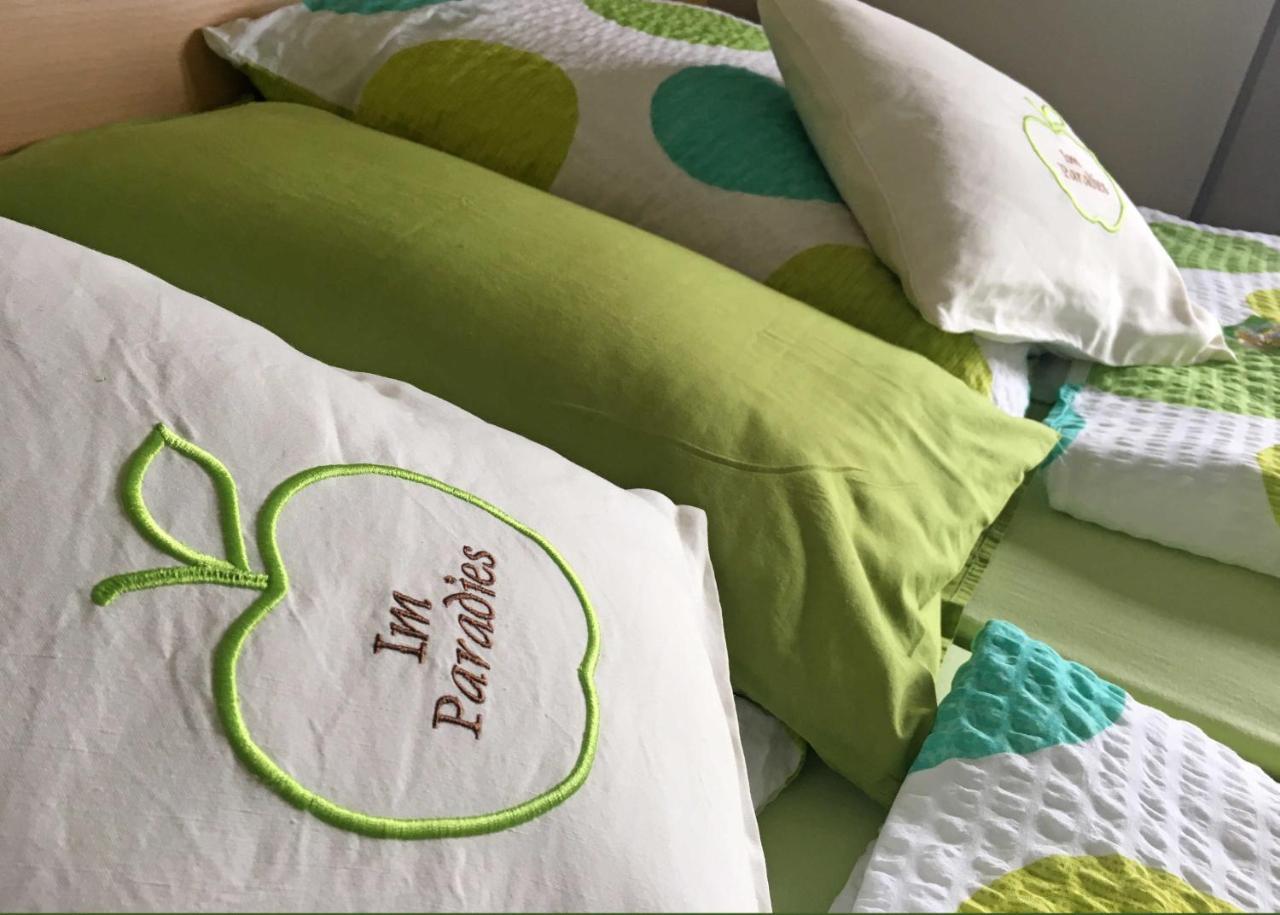 Ferienwohnung Im Paradies Momlingen Экстерьер фото